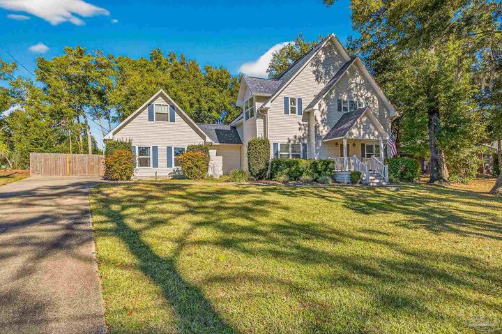 Property Photo: 16360 Innerarity Pt Rd FL 32507