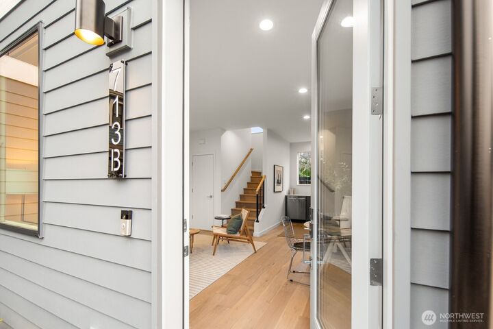 Property Photo: 713 B N 70th Street WA 98103