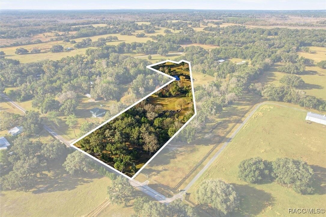 Property Photo: 8800 S Steed Terrace FL 34436