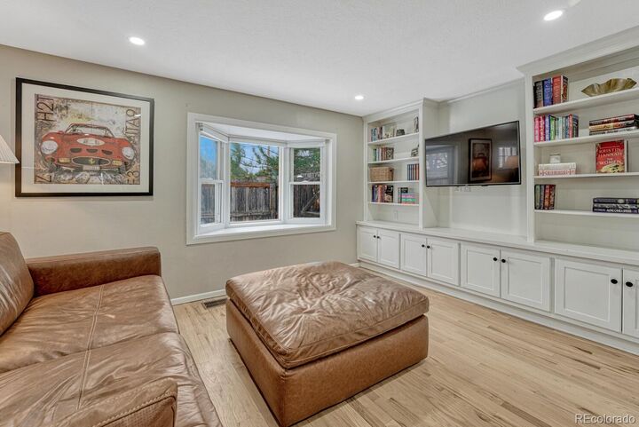 Property Photo: 1290 S Forest Street CO 80246