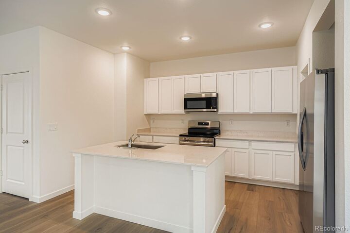 Property Photo:  2819 E 153rd Avenue  CO 80602 