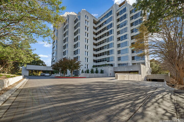 Property Photo: 200 Patterson Apt 210 TX 78209