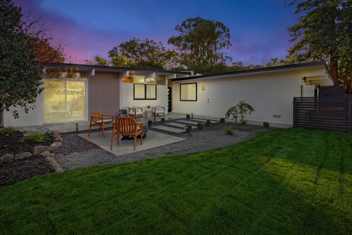 Property Photo: 2275 Allegheny Way CA 94402