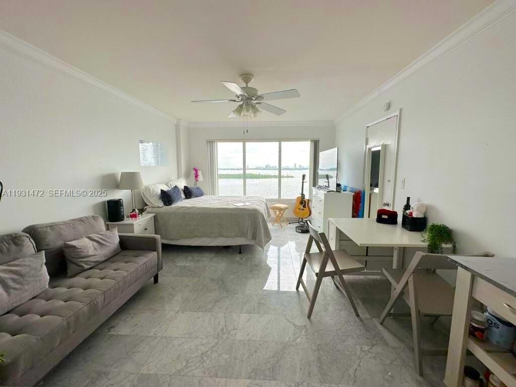 Property Photo:  11111 Biscayne Blvd 15B  FL 33181 