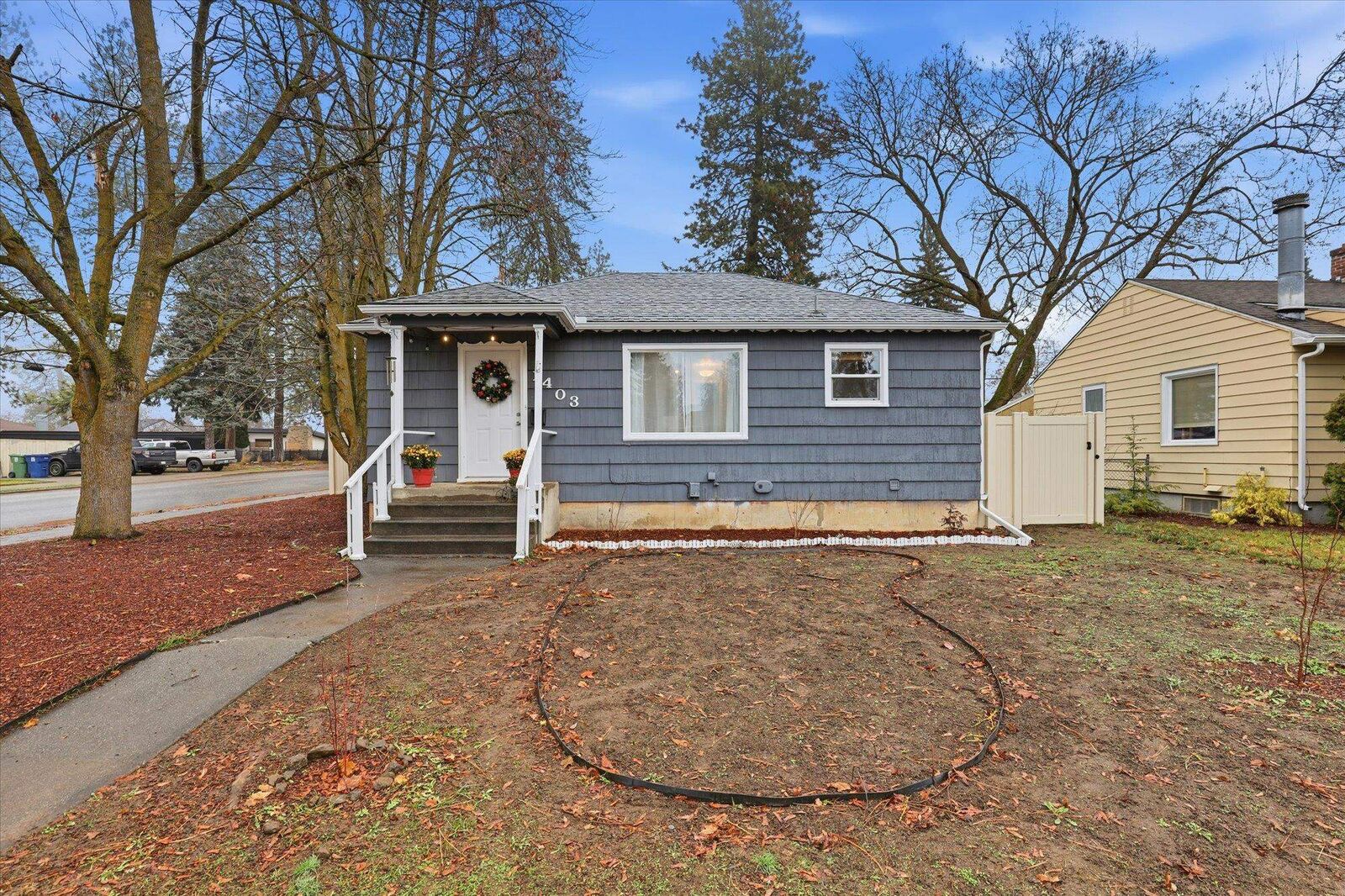 Property Photo: 1403 E Thurston Ave WA 99203