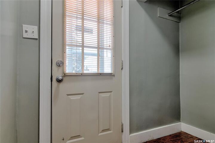 Property Photo:  2627 Atkinson Street  SK S4N 3Y1 