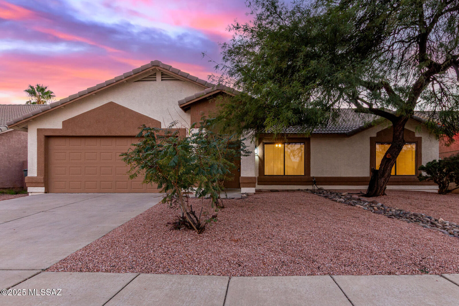 Property Photo:  8070 S New Abbey Drive  AZ 85747 