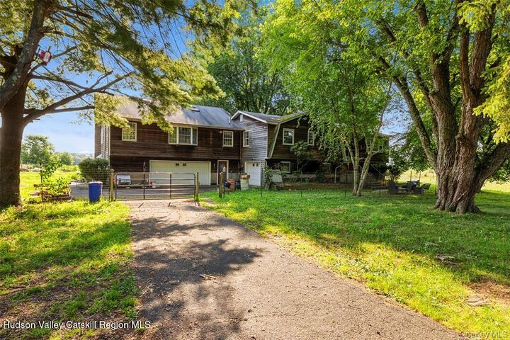 Property Photo: 332 Springtown NY 12561