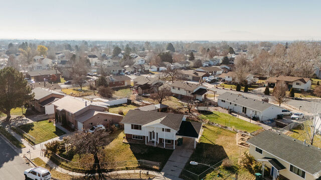 Property Photo:  1183 N 200 E  UT 84041 