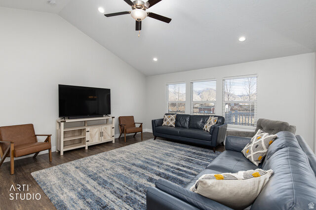 Property Photo:  178 N Maple Bend Dr  UT 84660 