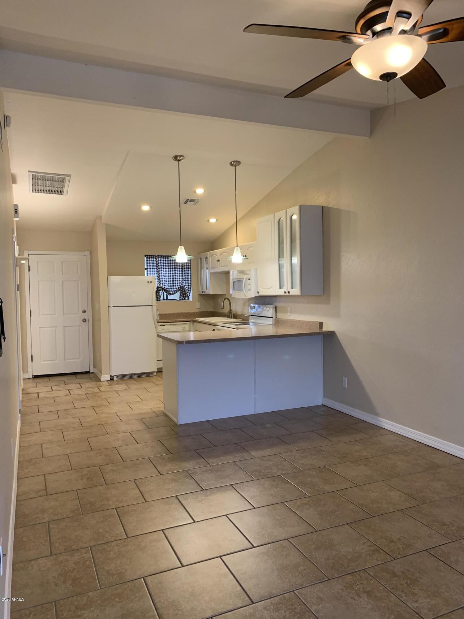 Property Photo:  1500 N Sunview Parkway 20  AZ 85234 