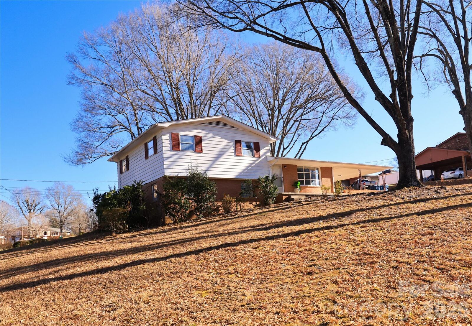 Property Photo:  1521 19th Street SW  NC 28602 