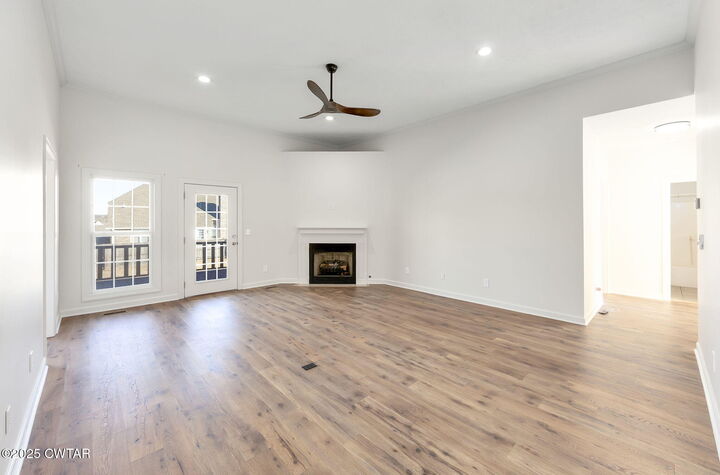 Property Photo: 38 Hearthstone Cove TN 38305