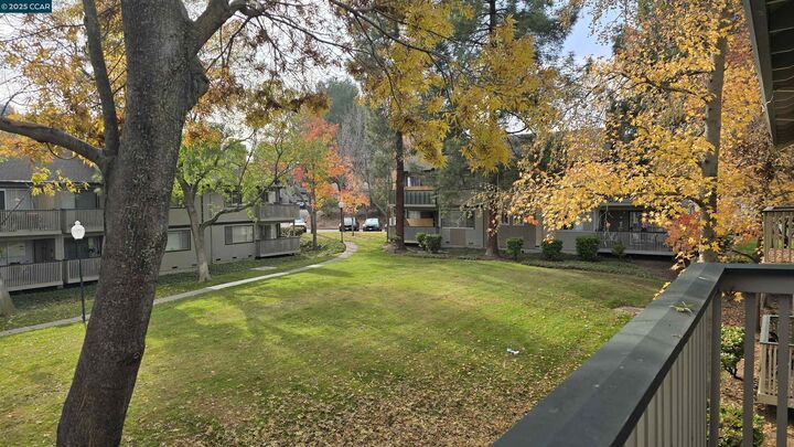 Property Photo:  1123 Chadwick Cir  CA 94565 