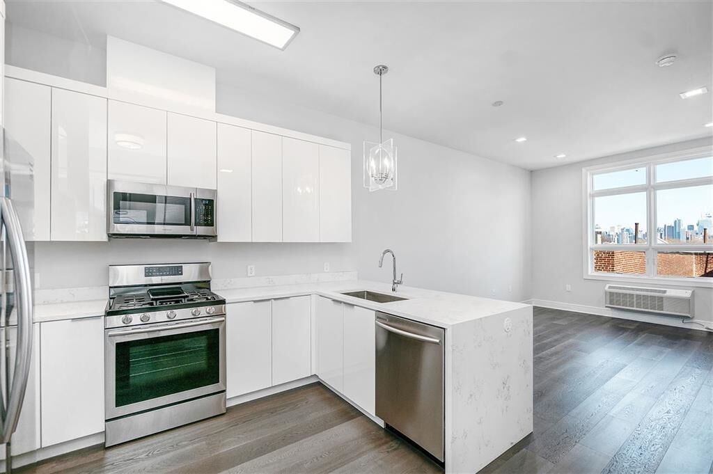 Property Photo: 119 Peter St 408 NJ 07087