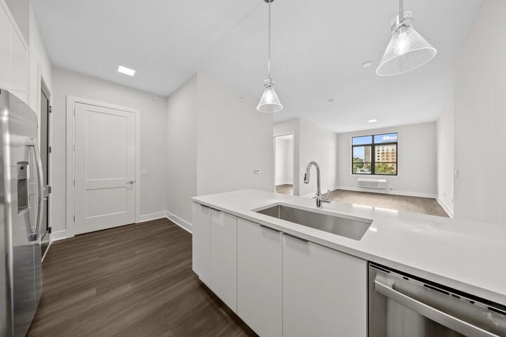 Property Photo: 121 34th St 302 NJ 07087-5902