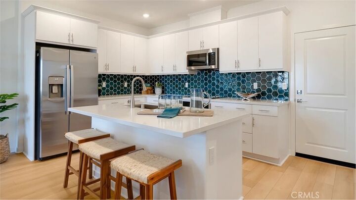 Property Photo:  2609 Cloudview Privado  CA 91761 