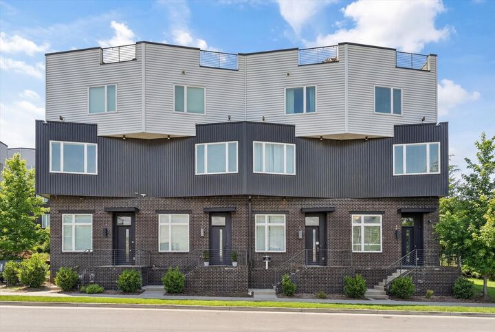 Property Photo:  2910 Felicia St 1  TN 37209 