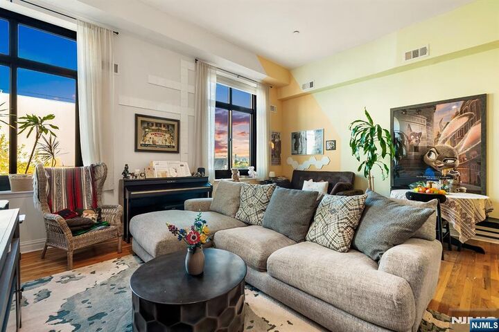 Property Photo:  518-536 Gregory Avenue C301  NJ 07086 