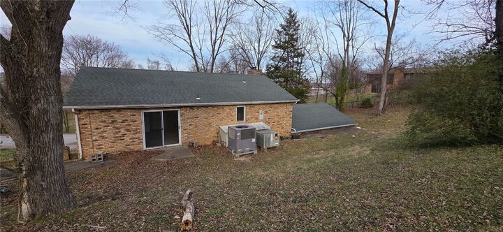 Property Photo:  804 Smith Drive  AR 72601 