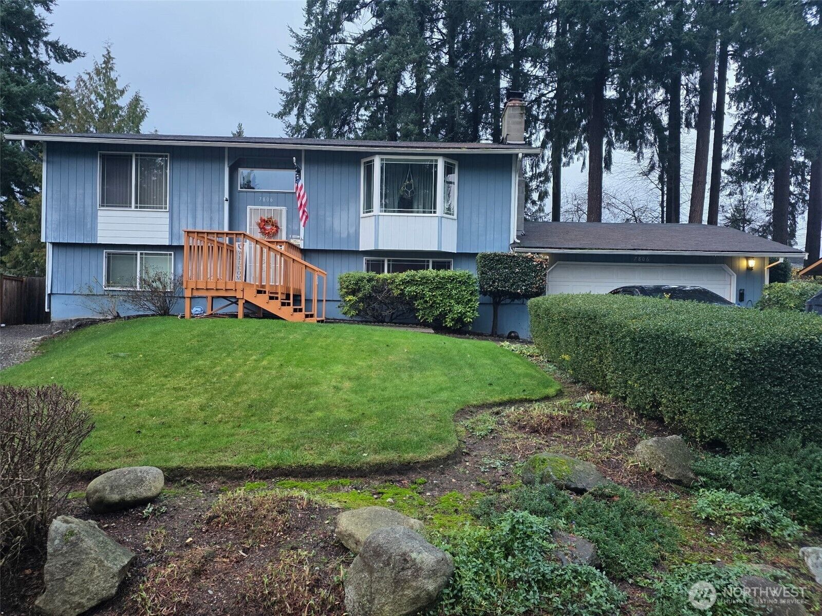 Property Photo:  7806  Husky Way SE  WA 98503 