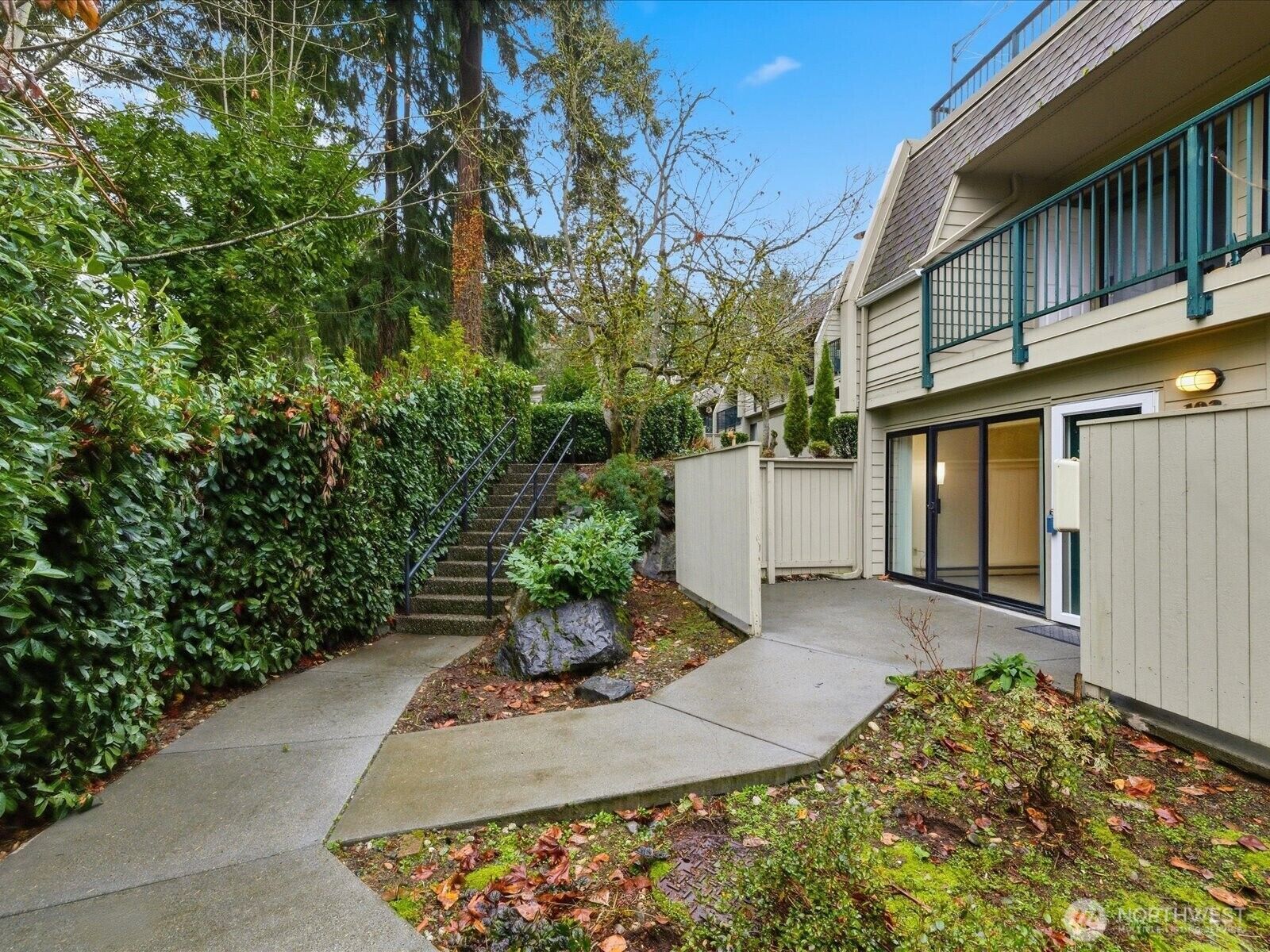 Property Photo:  8835  166th Avenue NE D102  WA 98052 