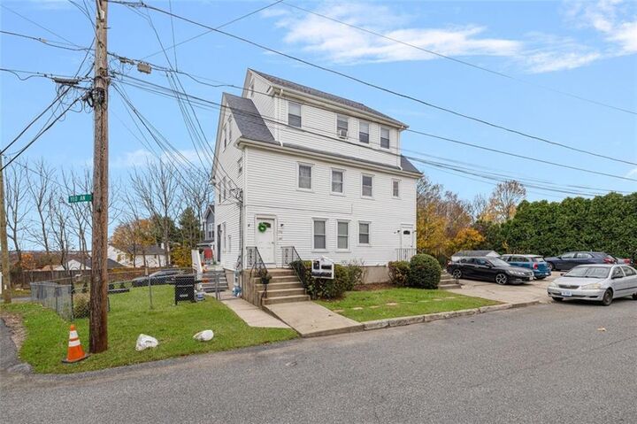 Property Photo:  156 Yeoman Avenue  RI 02920 