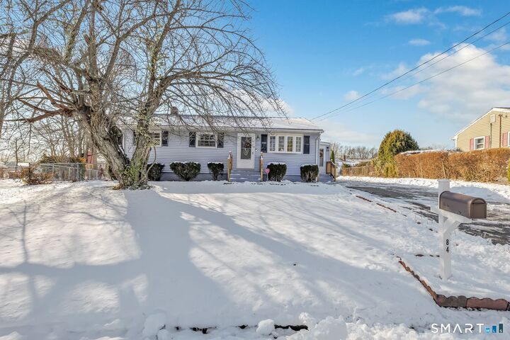 Property Photo:  84 Eileen Road  CT 06516 