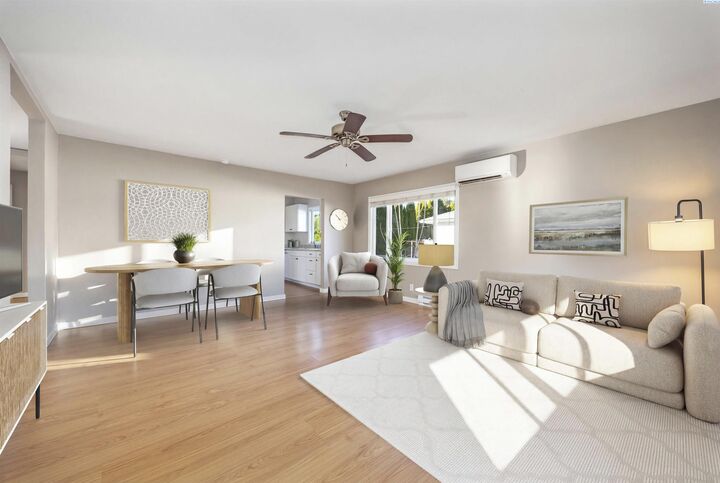 Property Photo:  1105 Sanford Ave  WA 99354 