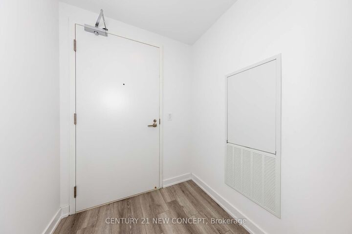 Property Photo:  230 Simcoe Street 1029  ON M5T 0G7 