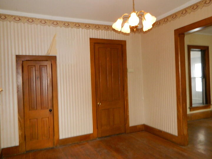Property Photo:  227 N Main Street  OH 43160 