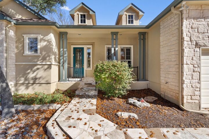 Property Photo:  102 Branding Iron Cove  TX 78633 