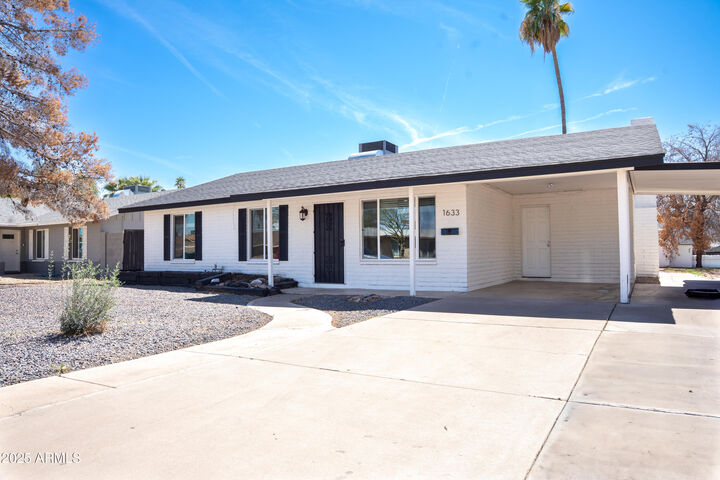 Property Photo:  1633 E Wesleyan Drive E  AZ 85282 
