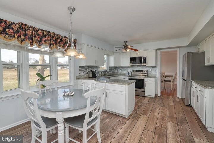 Property Photo:  1363 Lexington Drive  PA 19067 