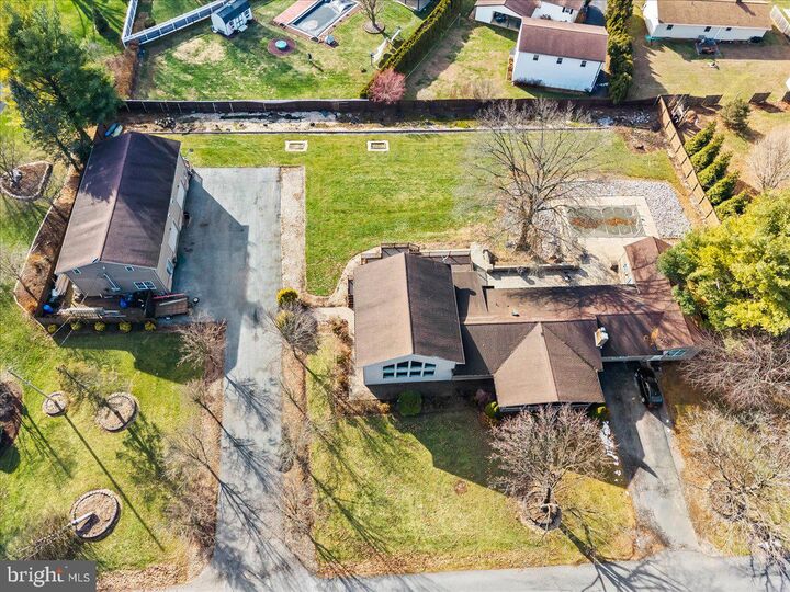 Property Photo:  645 S 14th Avenue  PA 17042 