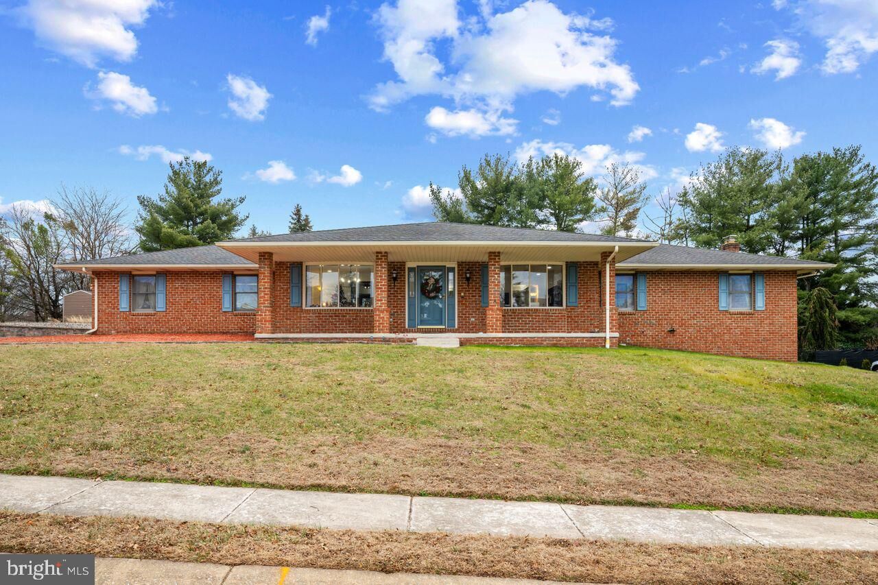 Property Photo: 1958 High Street PA 17408