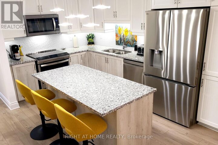 Property Photo:  115 St Moritz Trail 606  ON K0A 1W0 