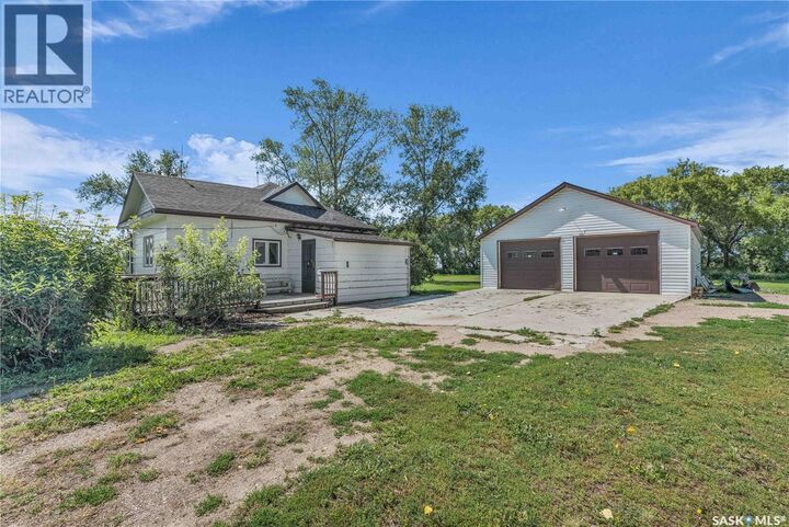 Property Photo:  Clavet Acreage  SK S0K 0G9 