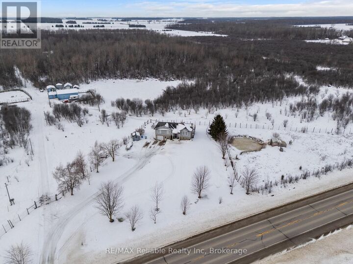 Property Photo:  82675 Perth Road 180 Road  ON N0K 1A0 