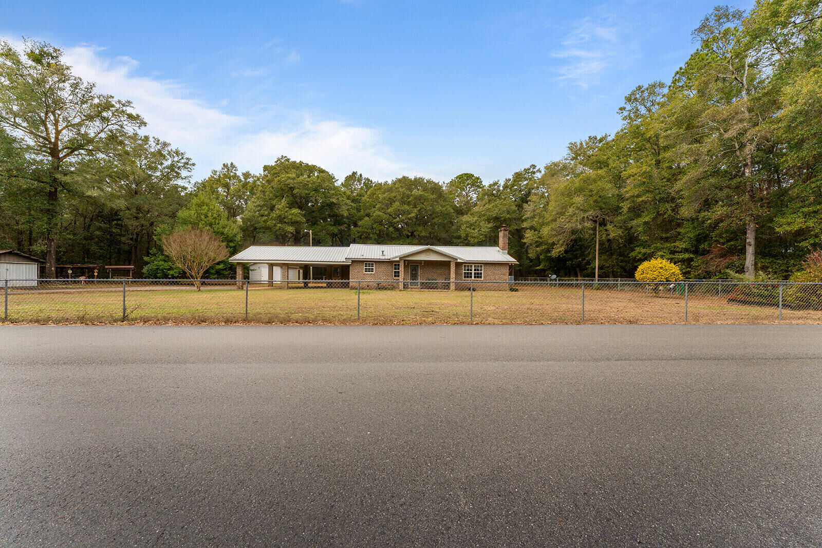 Property Photo:  4780 Griffith Road  FL 32564 