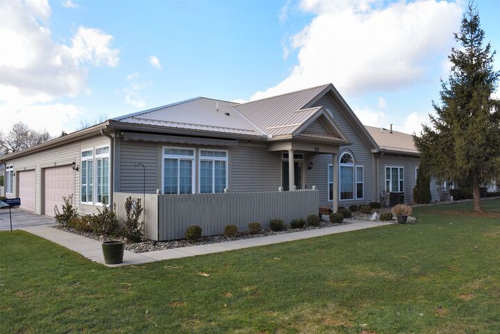 Property Photo:  17603 Dawn Court  PA 16335 