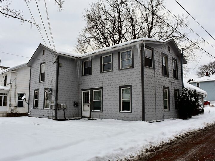 Property Photo:  573 Green Street  PA 16335 