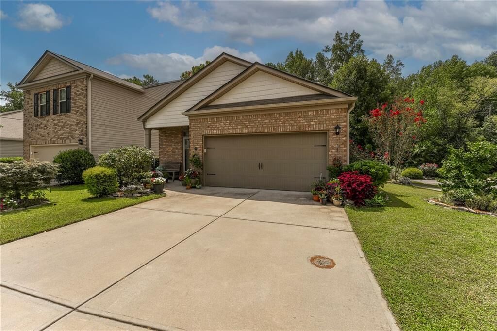 Property Photo:  500 Altama Way  GA 30102 