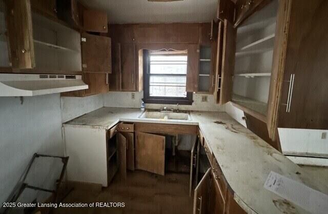 Property Photo: 221 E 1st Street MI 48866