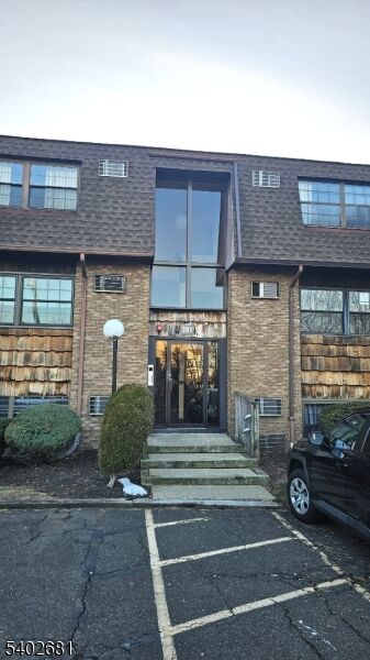 Property Photo: 412 Broad Way 32B NJ 07055