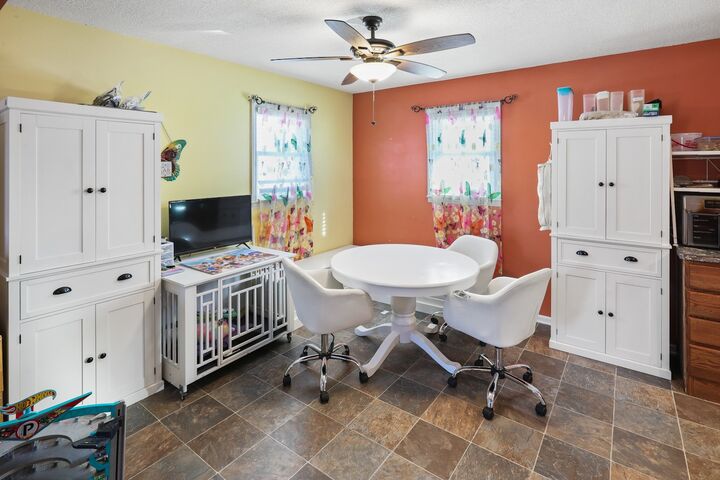 Property Photo:  1075 Highway T17 Highway  IA 50219 