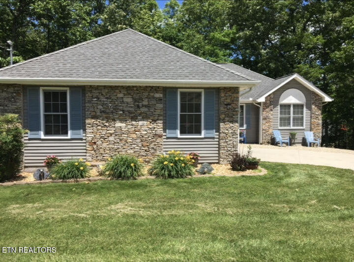 Property Photo:  121 St George Drive  TN 38558 