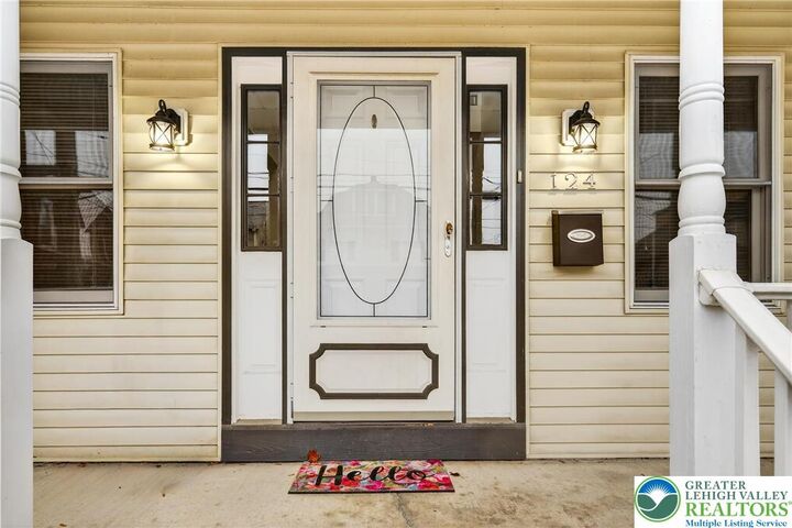 Property Photo:  124 Garibaldi Avenue  PA 18013 