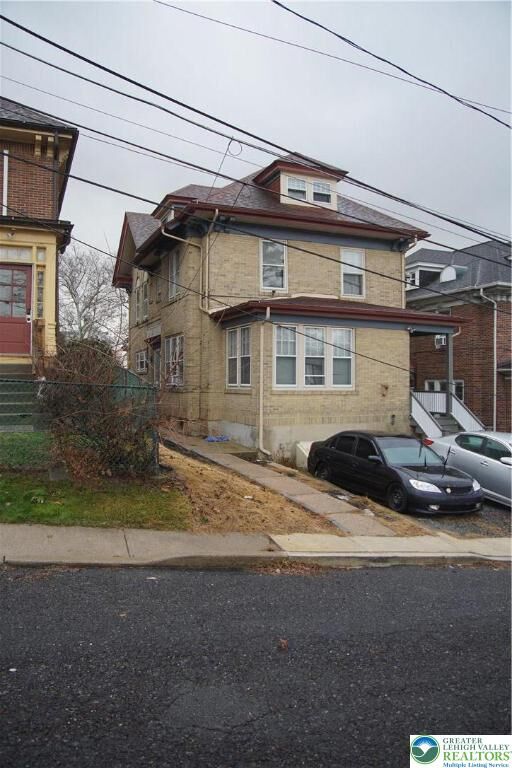 Property Photo:  1831 Hamilton  PA 18104 