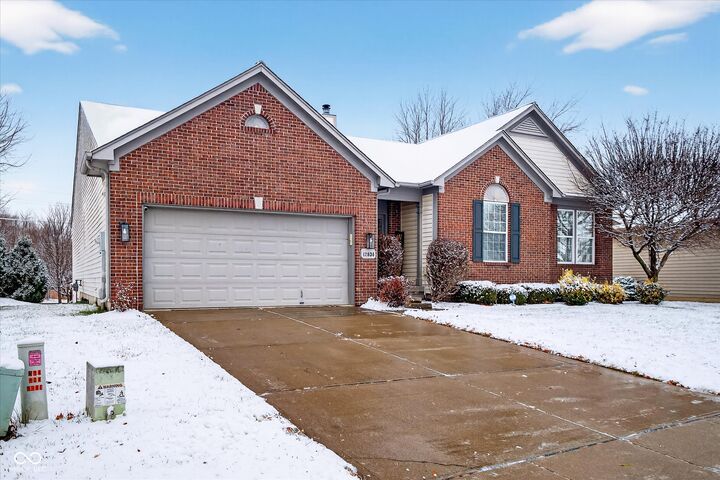 Property Photo:  12834 Piccadilly Circle  IN 46037 